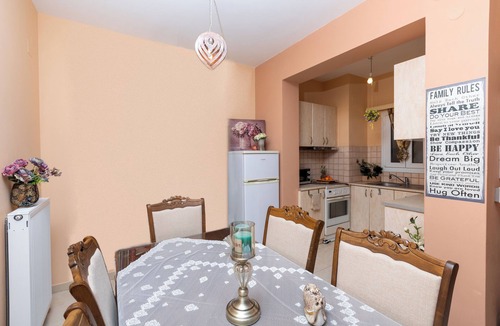 Argostoli Town Apartment | Alkithea Cozy Seaview Apartment
