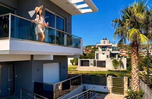 Porto Rafti Villa | Allure Villa, beachfront, featuring a gym, sauna, and jacuzzi