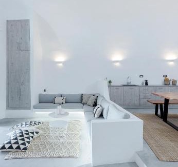 Vothon Apartment | Alluvial Santorini Suites