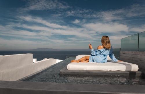 Kamari Apartment | Almyra Oia Suites - Adults Only