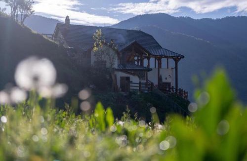 Cerem House | Alpin Zeneli Chalet