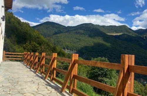 Cerem House | Alpin Zeneli Chalet