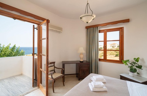 Monemvasia House | Alta Vista Studios