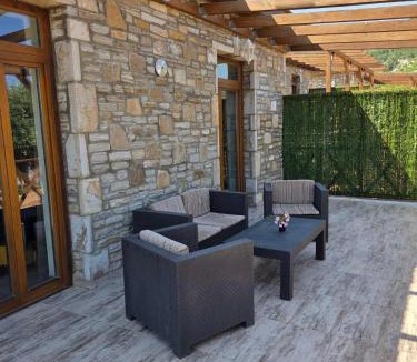 Aliki Villa | Alyki Stone House 3