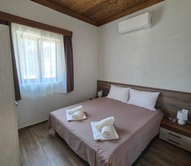 Aliki Villa | Alyki Stone Houses 1