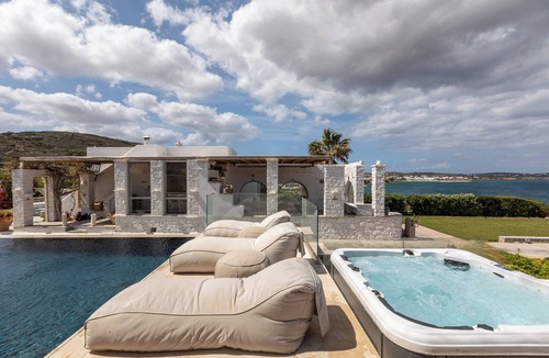 Paros Villa | Amalgam Homes Paros - Agia Thalassa - Beachfront Private Pool Villa
