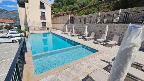Morinj Apartment | Amalia