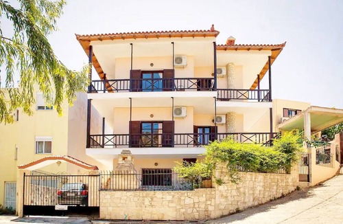 Roussospiti Villa | Amarandos Villa