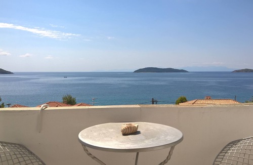 Skiathos Town House | AMARANTHOS SKIATHOS VIEW