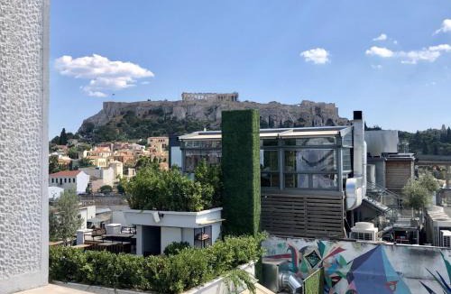 Monastiraki Apartment | Amazing Penthouses with Acropolis View