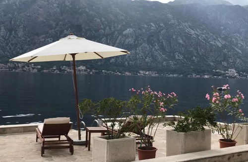 Prcanj Apartment | AMAZING SEA VIEW Guest House ADRIATICA