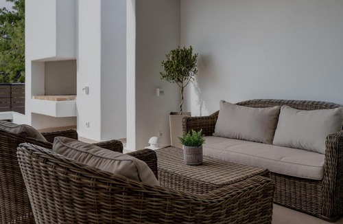 Khalandrion Apartment | Amazing stay II