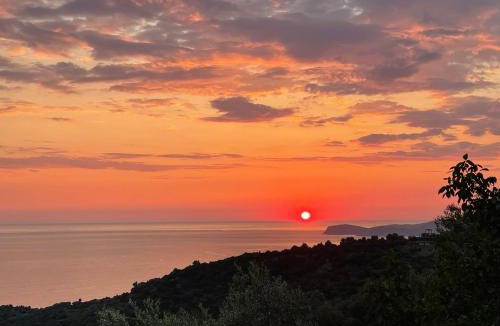 Piqeras Apartment | Amazing View Apartments at Kroi i Gjine, Piqeras