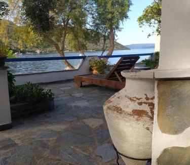 Kottes House | Amfithea Seaview apartment