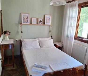 Kalamos House | AMMOS & ASTERIAS FAMILY APARTMENTS