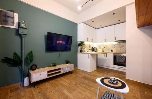 Kypseli Apartment | Amorgou maisonette