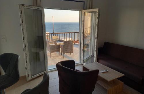 Mpatsi Apartment | AMPELOS ANDROS