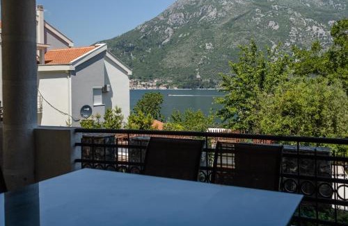Lepetane Apartment | Ana Apartment