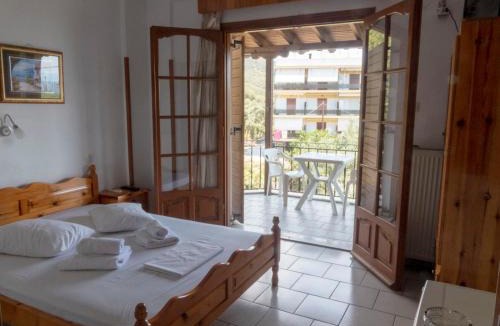 Volos House | Anastasia