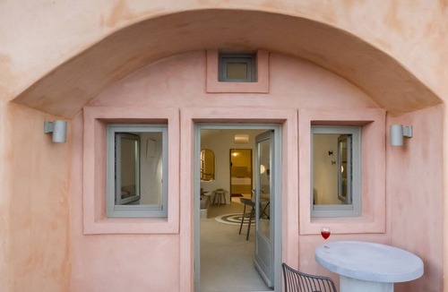 Oia Apartment | Anastasia Oia Cave House
