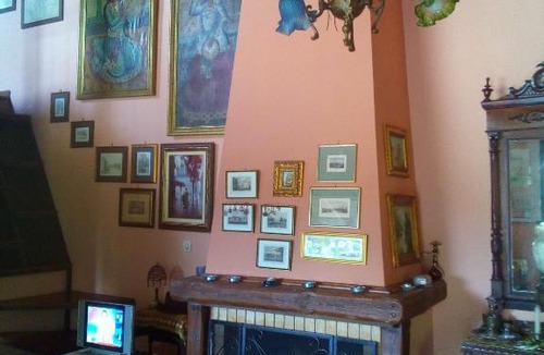 Oichalia House | Anastasia's Cottage