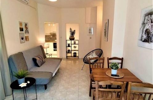 Moudros Apartment | Anastasia's Garden - Yellow Apartment