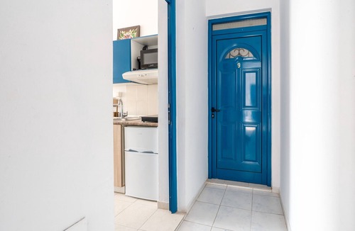Stegna Apartment | Anastasia Studios Apartment with Mountain View, Wi-Fi, and Air Conditioning