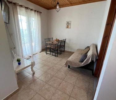 Agios Petros Apartment | Andrianas Apartment