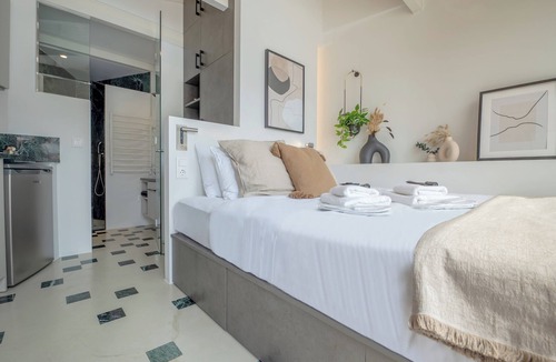 Plaka Hotel | Andrianou Studio with Terrace