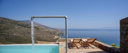 Gavrio Villa | Andros Tessera