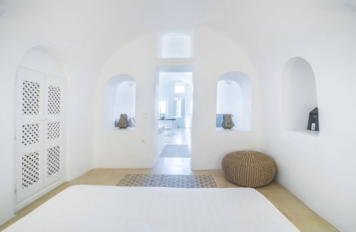 Oia House | Anemi House & Villas
