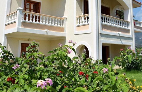 Marathokampos Apartment | Anemos Apartments