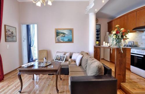 Old Town Apartment | Anesis Apartment Corfu Town