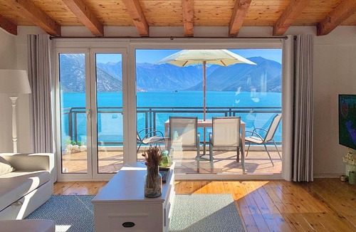 Strp Apartment | Angel Bay Apartment