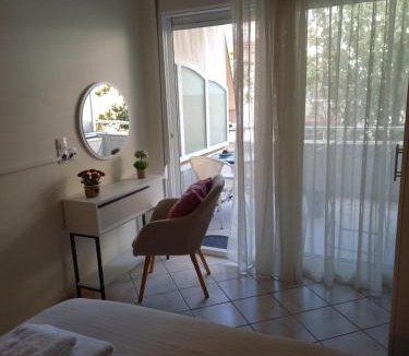 Kalambaka Apartment | Angel's Nest - Meteora Central Studio