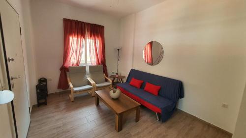 Kamena Vourla Apartment | Angela's Luxury Apartments