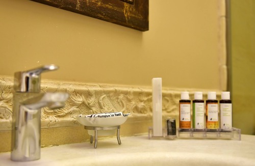 idhra Hotel | Angelica Boutique Hotel