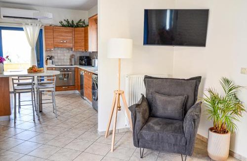 Kontos Apartment | Angie's Serenity Apartment