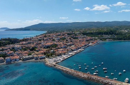 Koroni Condo | Angira 2 Seaview Escape - Koroni Comfy Getaway