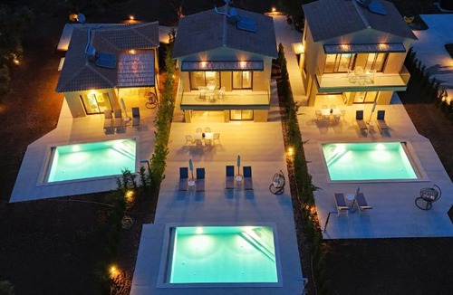 Frinion Villa | Anmaria Luxury
