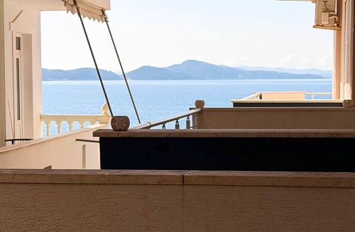Kodrra Apartment | Anna Beach (Pet Friendly)