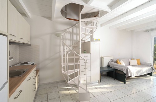 Agios Vasileios Apartment | Antonis Apts & Retreats