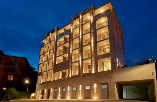 Becici Hotel | APART Garni Hotel LARIMAR