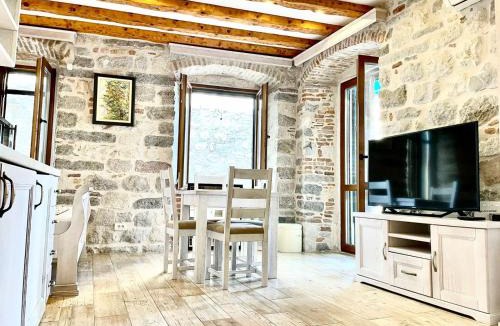 Kotor Old Town Apartment | Apartaments Charlie Chaplin