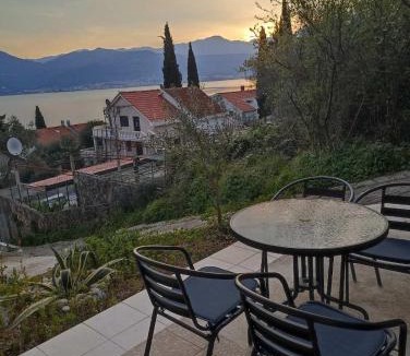 Krasici Apartment | Apartman Boka View