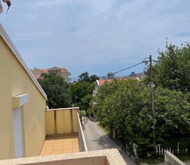 Lazi Apartment | Apartman Bono