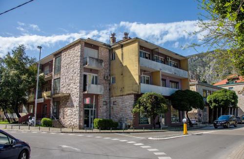 Skaljari Apartment | Apartman Dijana