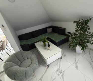 Burtaisi Apartment | Apartman Kalinić Bar