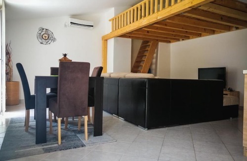 Podgorica Apartment | Apartman KRISTINA