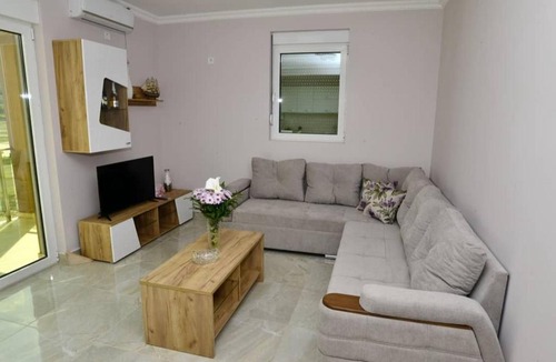 Radanovici Apartment | Apartman Lara